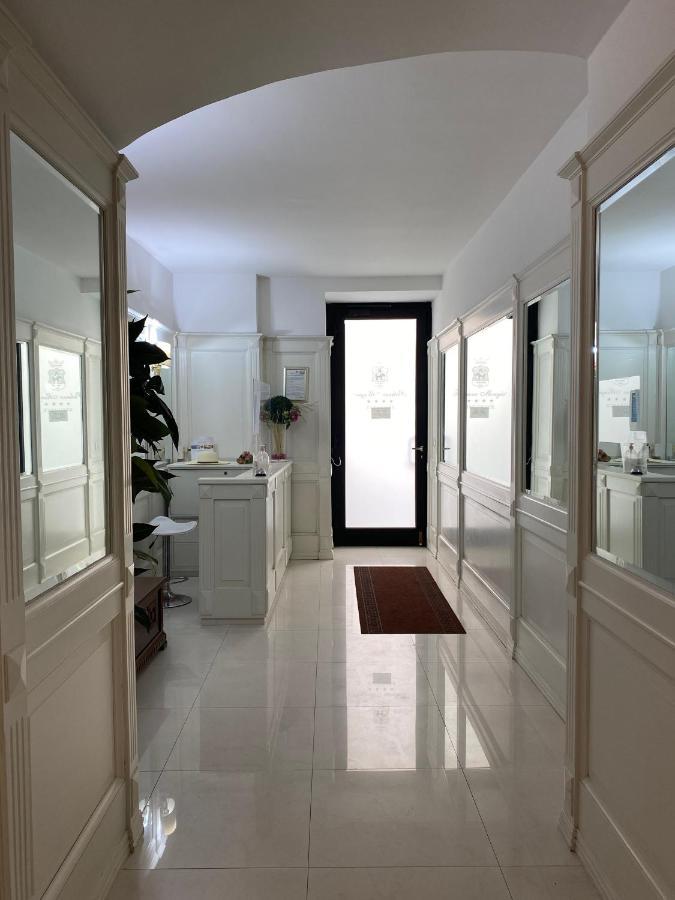 Palazzo Mongio Suites And Apartments Gallipoli Exterior foto
